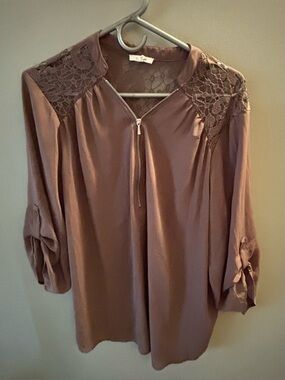 Maurices Women’s Plus Dusty Purple Lace-Shoulder Zip Front Blouse